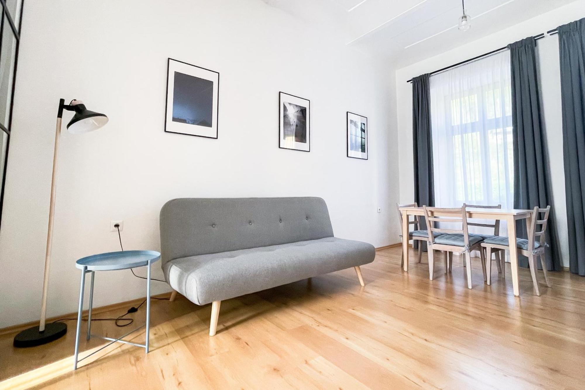 Tyrsovka Appartement *